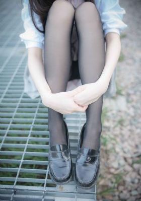 若妻在线观看_高清动漫免费观看