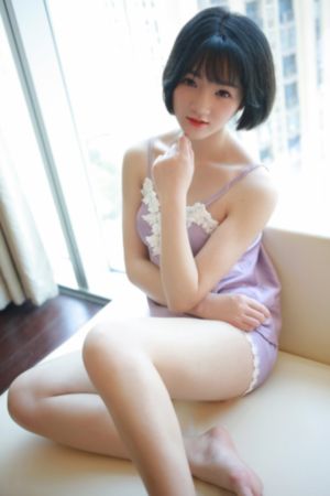 漂亮的模特_4K在线观看完整版